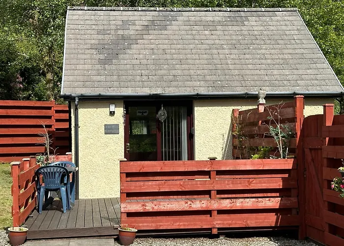 The Wee Ludging Cottage, Rashfield, By Dunoon